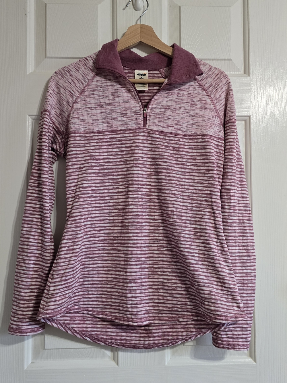 Avia Women's M Purple/White Striped 1/4 Zip Mock Neck Stretch Pullover